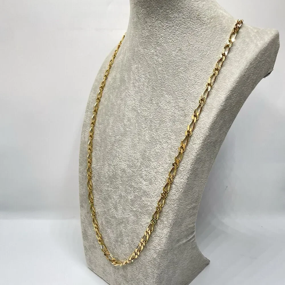 Vintage Monet Gold Tone Figaro Chain Link Necklace Stunning 30